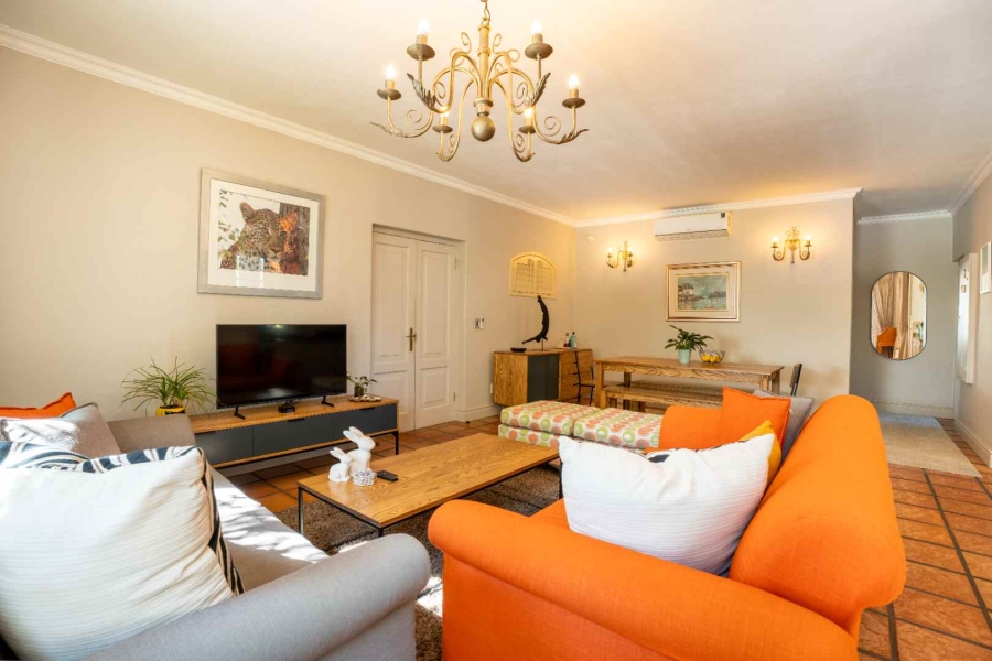 2 Bedroom Property for Sale in Franschhoek Western Cape